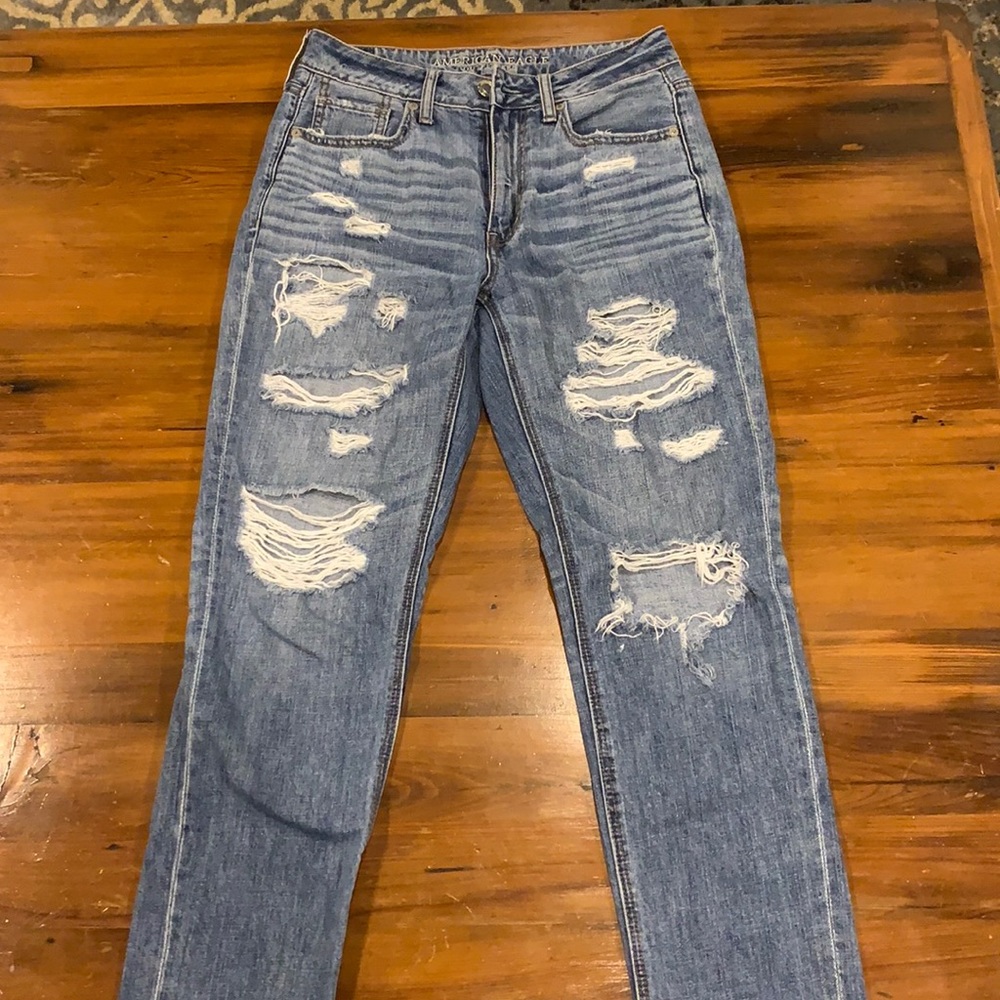 American Eagle mom jeans